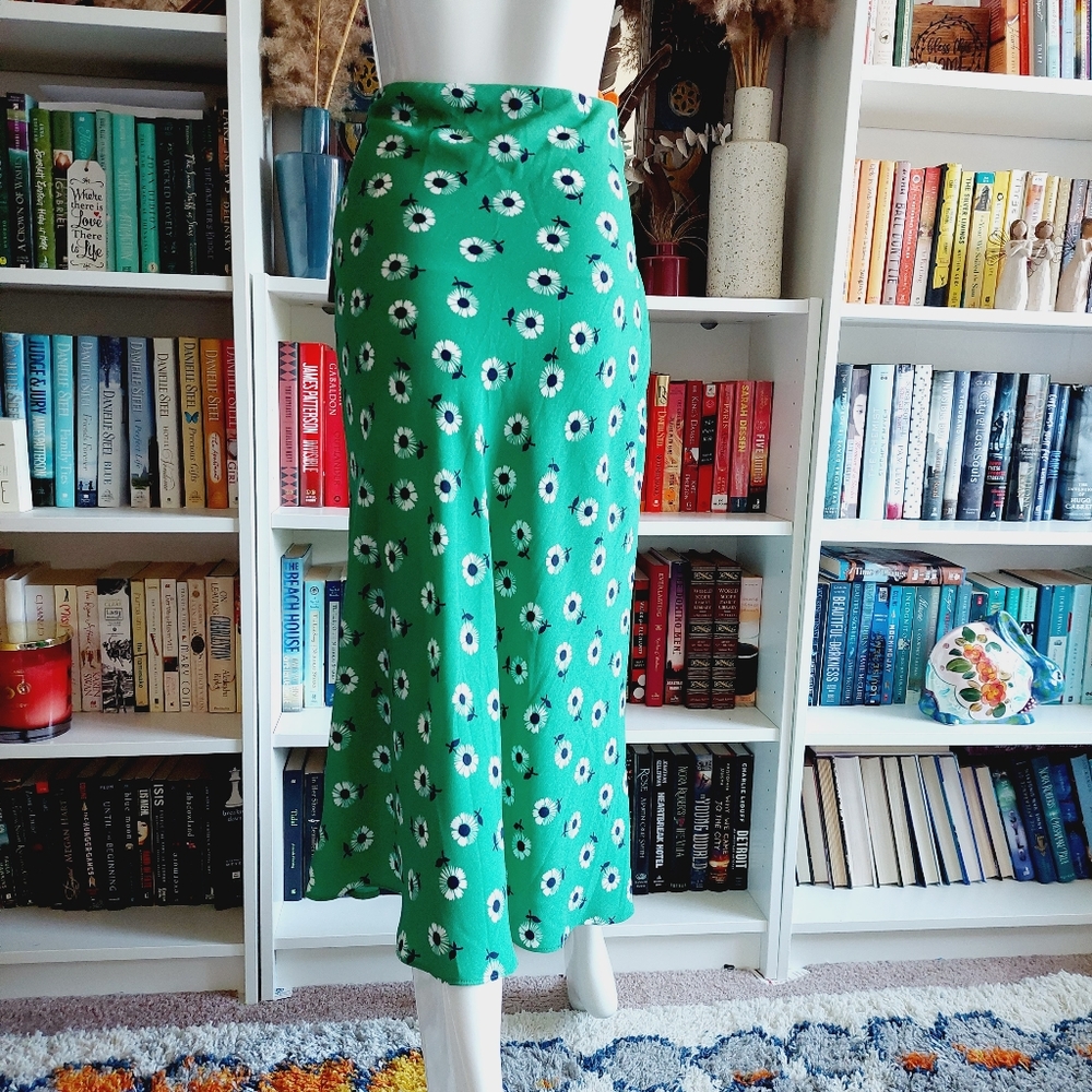 NEW Halogen Green & White Daisy Skirt P458